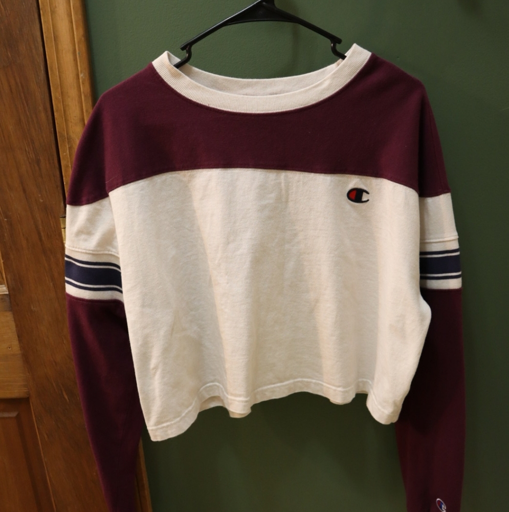 Vintage Champion Maroon and White Womens Sweater